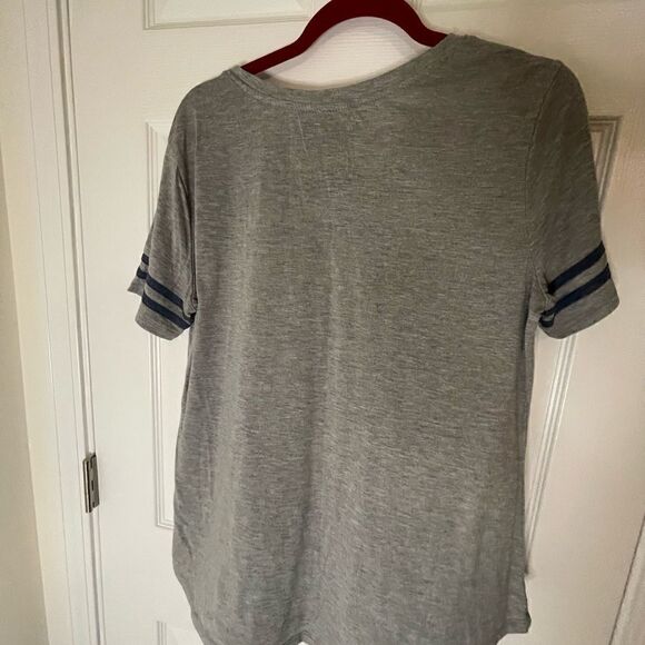 Stranger Things Netflix T-shirt XL - Picture 4 of 7